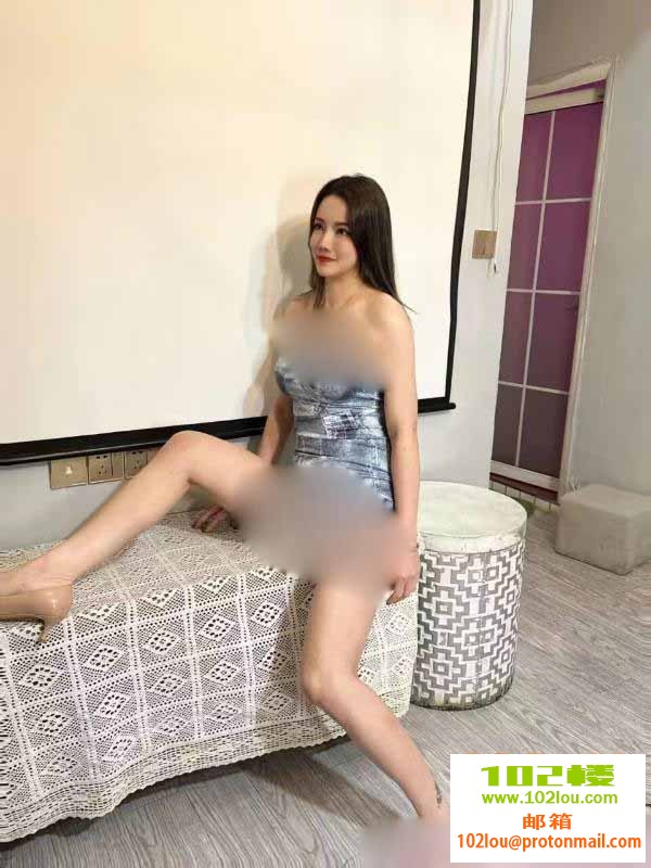 225338hzb7f8ym90uoboxl.jpg
