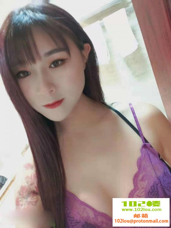 213218fgtrc45hu8fra4t3.jpg