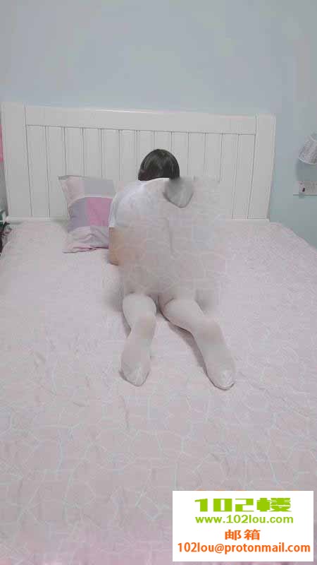 163734pliu1llgu7atn9lt.jpg