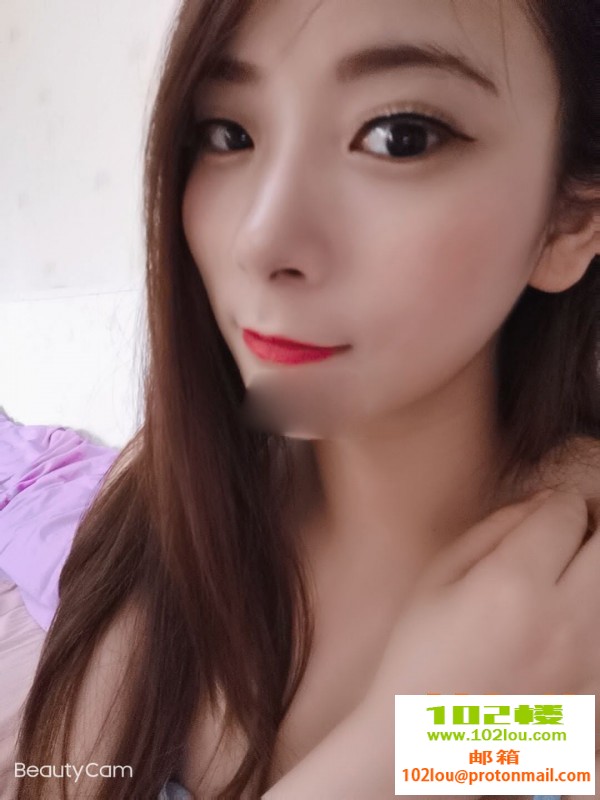 232918su69644c9x8z065u.jpg