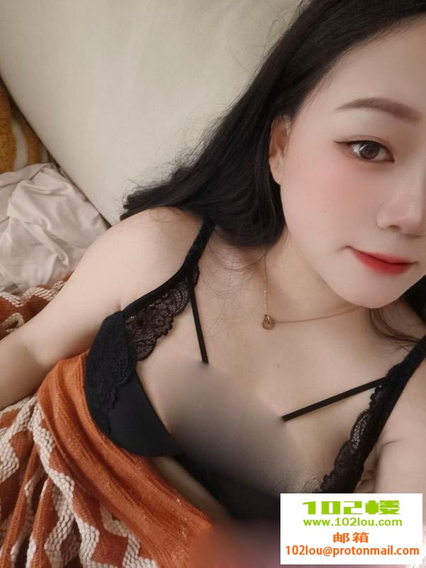 000604d1afg1arqfeao6ex.jpg