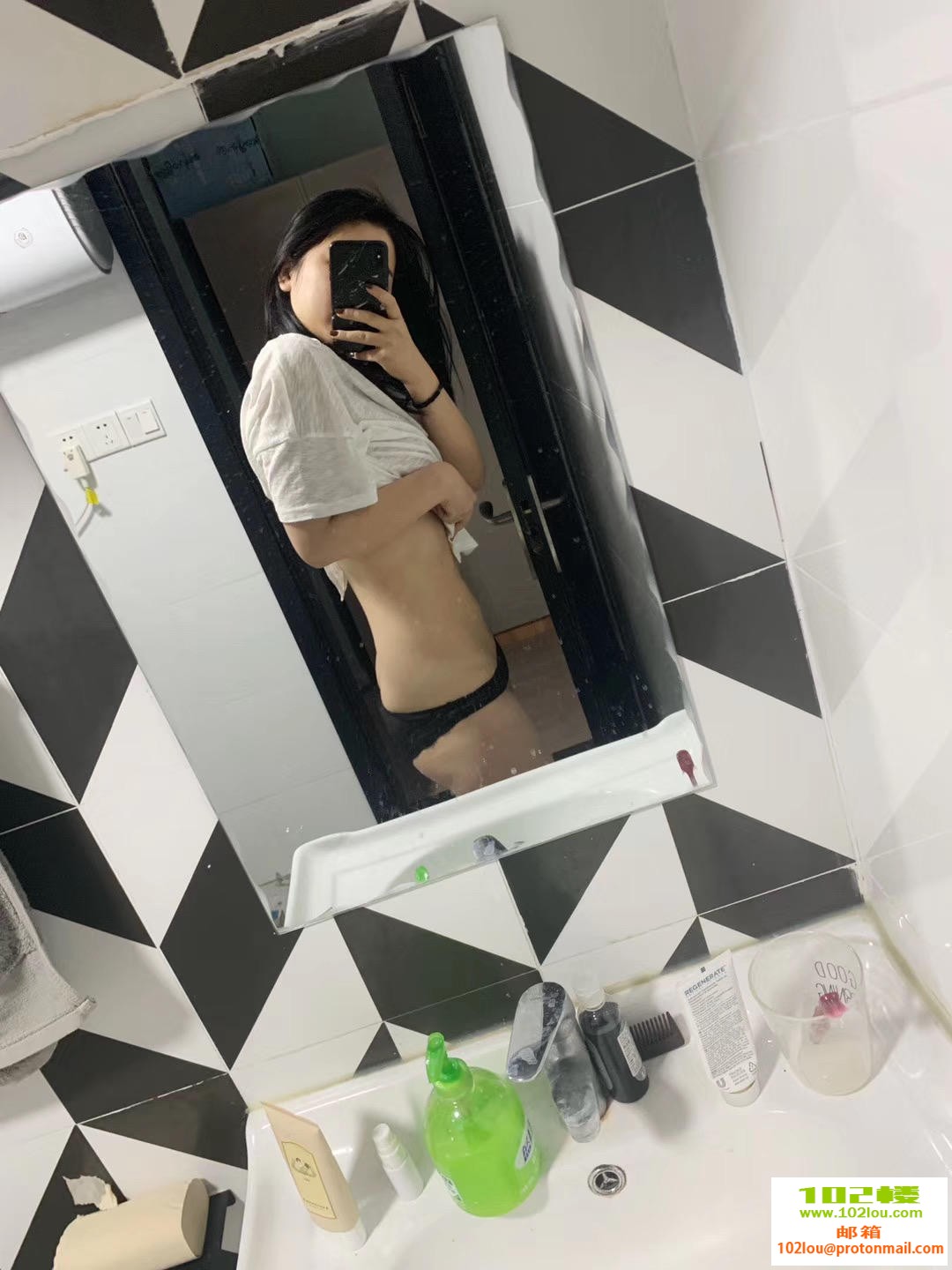 025917ejz7j3khfhoka84k.jpg