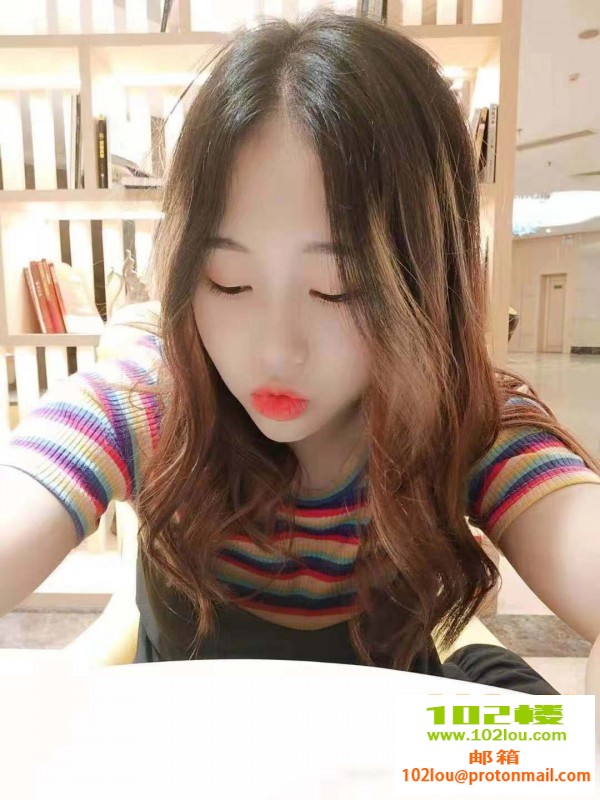 214133g1kp00q817k79q0p.jpg