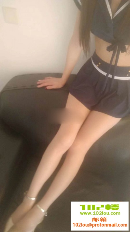 021256n5yyr99zre2ymm52.jpg