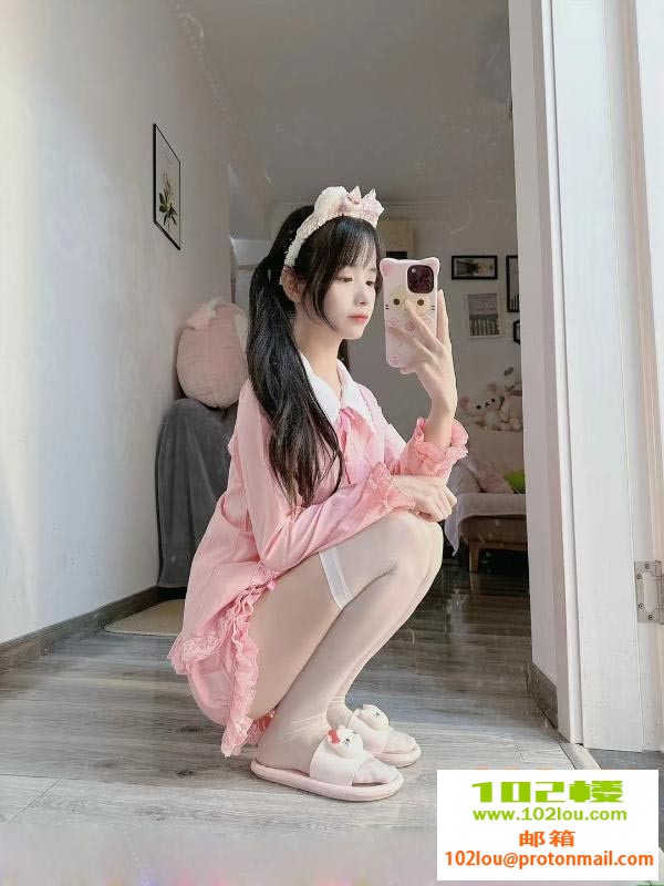224643c51a72aj71h1bnb1.jpg